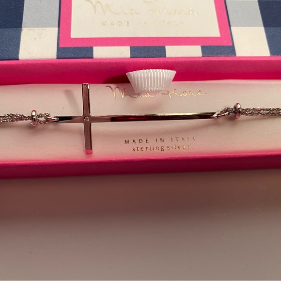 MIA FIORE Silver Made In Italy Sterling Silver Shiny Cross Bracelet - Picture 2 of 2